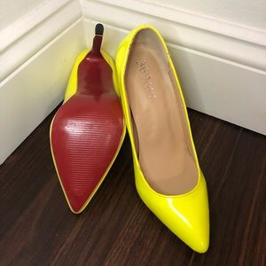 NEVER WORN Electric yellow Red Bottom Heels